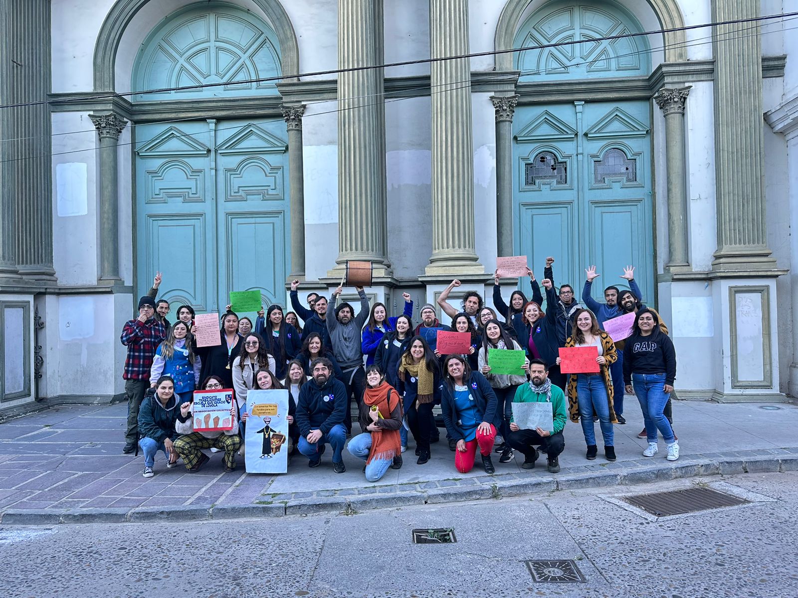 Negociación colectiva de la Escuela San Ignacio de Loyola con la Fundación Loyola