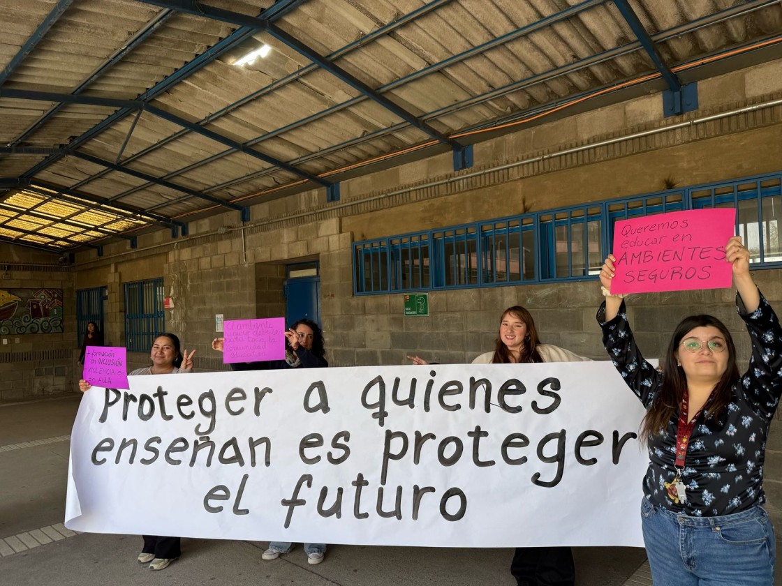 Ni pórticos ni revisión de mochilas