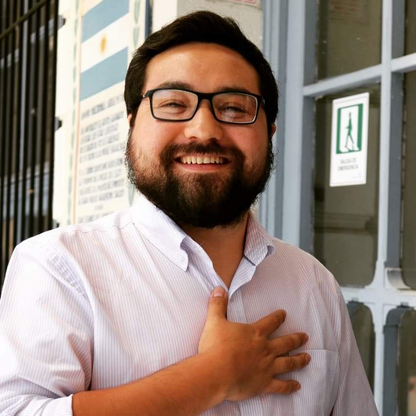 Nelson de María Díaz Arias,
Orientadora de la Escuela Diferencial Pública de Recoleta
Profesora de Historia y Geografía
Magíster en Orientación Educacional
Magíster en Gestión Educacional